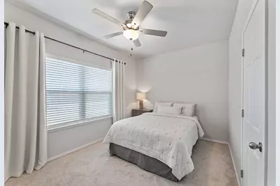 717 Peak Place, Seguin, TX 78155 - Photo 18