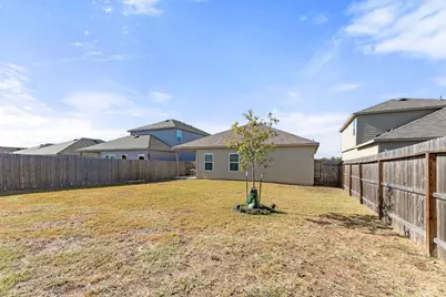 717 Peak Place, Seguin, TX 78155 - Photo 26