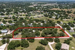 455 Robins Ln, Bertram, TX 78605 - Photo 2