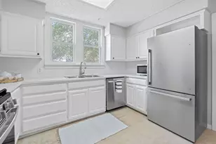 909 Hudgins St, Smithville, TX 78957 - Photo 20