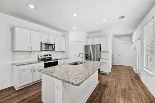 2505 Liam Aurora Ln, Round Rock, TX 78665 - Photo 6