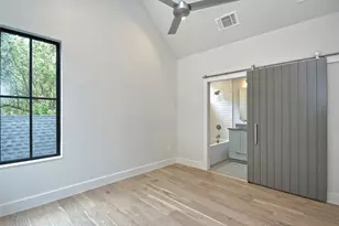 6005 Woodrow Ave, Austin, TX 78757 - Photo 12
