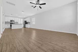 120 Christy St, Hutto, TX 78634 - Photo 8