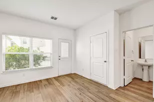 10859 Emerick St, San Antonio, TX 78252 - Photo 12