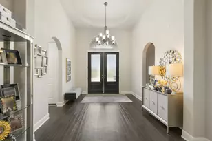 124 S Sage Hollow, Dripping Springs, TX 78620 - Photo 2