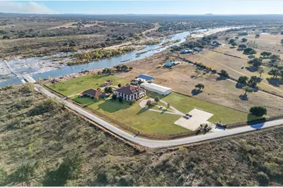 1694 County Road 102, Llano, TX 78643 - Photo 6