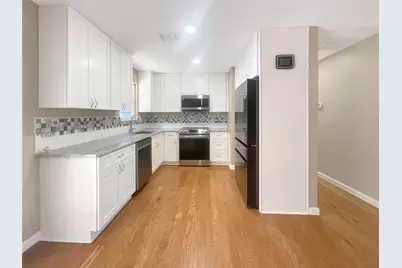 8801 Parkfield Drive, Austin, TX 78758 - Photo 2