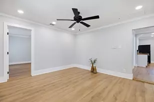 110 Fallwell St, Liberty Hill, TX 78642 - Photo 8