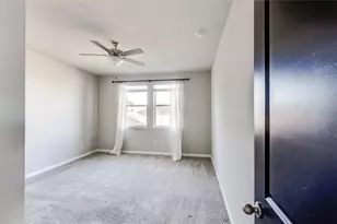 204 Mountain Valley St, Georgetown, TX 78628 - Photo 16