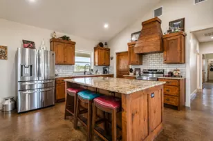 19892 Vilas Rd, Holland, TX 76534 - Photo 14