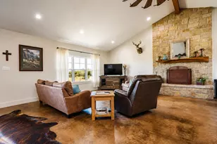 19892 Vilas Rd, Holland, TX 76534 - Photo 10
