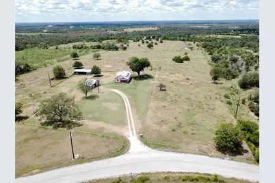 326 Bartsch Lane, Red Rock, TX 78662 - Photo 4