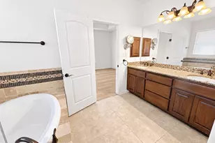 14312 Senia Bend, Austin, TX 78738 - Photo 18