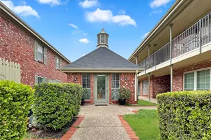 7920 Rockwood Ln, Austin, TX 78757 - Photo 14