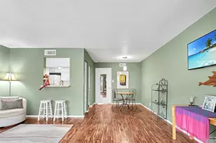 7920 Rockwood Ln, Austin, TX 78757 - Photo 2