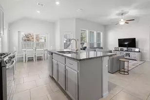 606 Linares Ln, Austin, TX 78748 - Photo 14