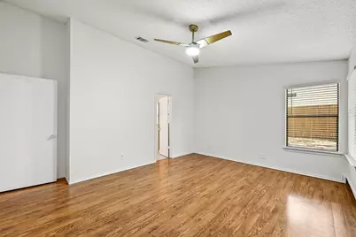 7403 Dallas Drive, Austin, TX 78729 - Photo 18