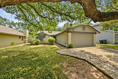 7403 Dallas Drive, Austin, TX 78729 - Photo 2