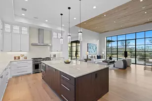 1047 Overlook Pkwy, Horseshoe Bay, TX 78657 - Photo 4