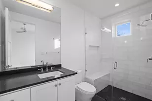 1047 Overlook Pkwy, Horseshoe Bay, TX 78657 - Photo 22