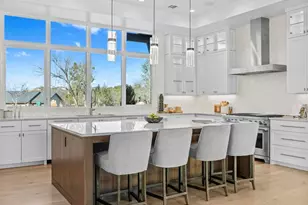 1047 Overlook Pkwy, Horseshoe Bay, TX 78657 - Photo 6