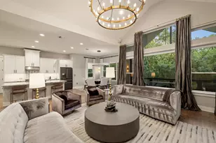 3018 Sunridge Dr, Austin, TX 78741 - Photo 8