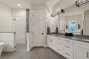 3018 Sunridge Dr, Austin, TX 78741 - Photo 16