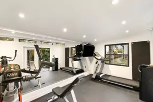 3018 Sunridge Dr, Austin, TX 78741 - Photo 28