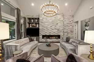 3018 Sunridge Dr, Austin, TX 78741 - Photo 6