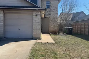 1105 Christopher Ave, Round Rock, TX 78681 - Photo 2