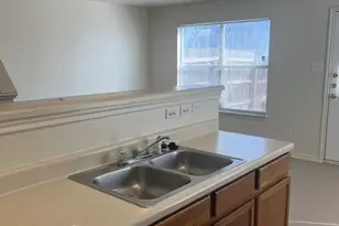 1105 Christopher Ave, Round Rock, TX 78681 - Photo 20