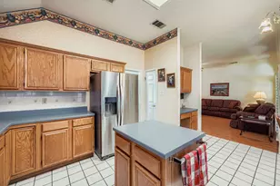 1209 Parrot Trail, Round Rock, TX 78681 - Photo 12