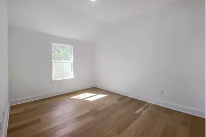 8302 Kromer Street, Austin, TX 78757 - Photo 8