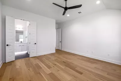 8302 Kromer Street, Austin, TX 78757 - Photo 20