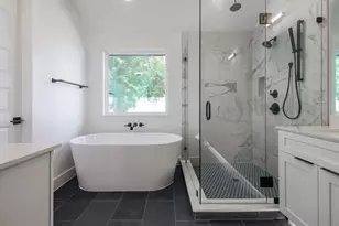 8302 Kromer St, Austin, TX 78757 - Photo 28