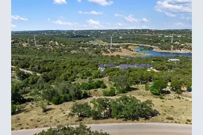 2804 Lakehurst Road, Spicewood, TX 78669 - Photo 18