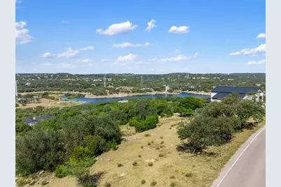 2804 Lakehurst Road, Spicewood, TX 78669 - Photo 2