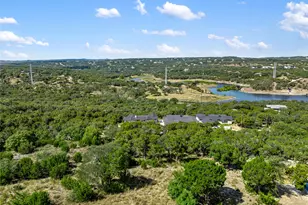 2804 Lakehurst Rd, Spicewood, TX 78669 - Photo 12