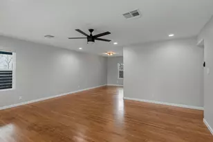 3404 Touchstone St, Austin, TX 78723 - Photo 8