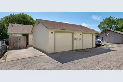 10406 Little Pebble Drive, Austin, TX 78758 - Photo 20