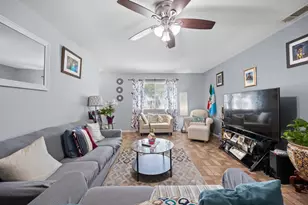 10406 Little Pebble Dr, Austin, TX 78758 - Photo 4