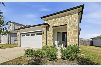 526 Millbrook Boulevard, San Marcos, TX 78666 - Photo 2
