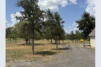 1353 Red Town Road #B, Elgin, TX 78621 - Photo 26