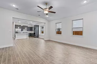19132 Ariel Elena Wy, Pflugerville, TX 78660 - Photo 2