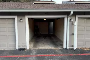 1730 Timber Ridge Rd, Austin, TX 78741 - Photo 12