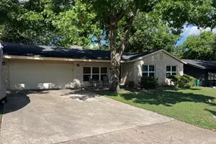 2606 Loyola Ln, Austin, TX 78723 - Photo 1
