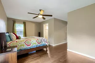 2606 Loyola Ln, Austin, TX 78723 - Photo 10