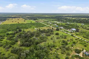 4575 Mineral Springs Rd, Lockhart, TX 78644 - Photo 22