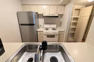 7801 Shoal Creek Blvd, Austin, TX 78757 - Photo 4