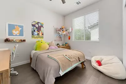 913 Valdez Street #B, Austin, TX 78741 - Photo 16